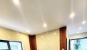 Siêu hiếm bán căn hộ Tập thể Tầng 1 có sổ đỏ 33m2, 2 ngủ Phố 8 - 3, 20m ra chợ 8 - 3